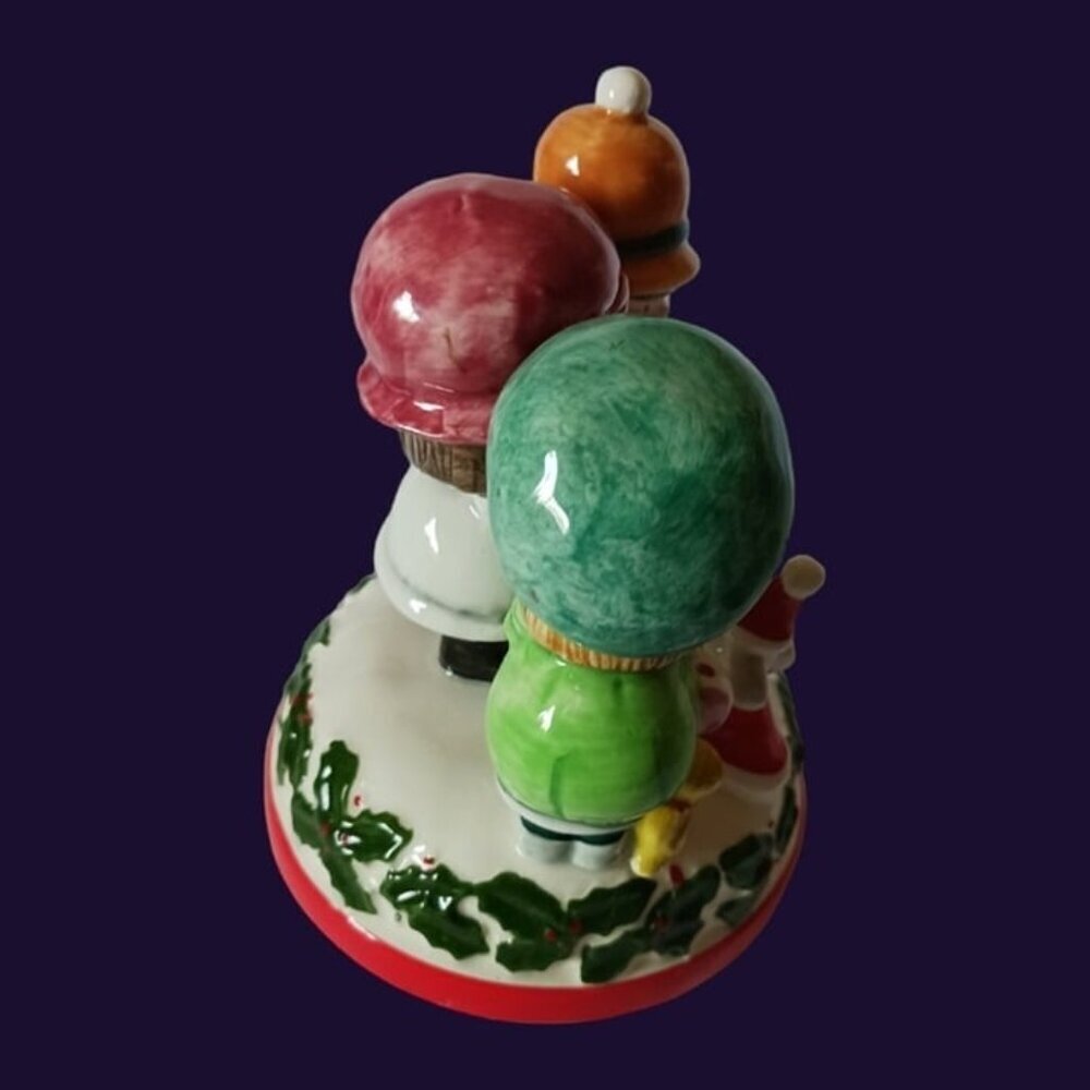 Schmid christmas japan kids with cat and dog music box rotating - Picture 5 of 9